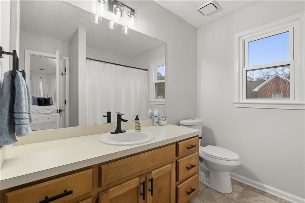 3142 Garmon Oak Court