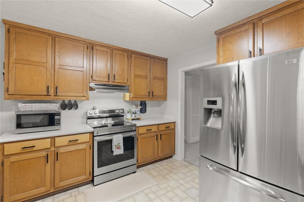 3142 Garmon Oak Court