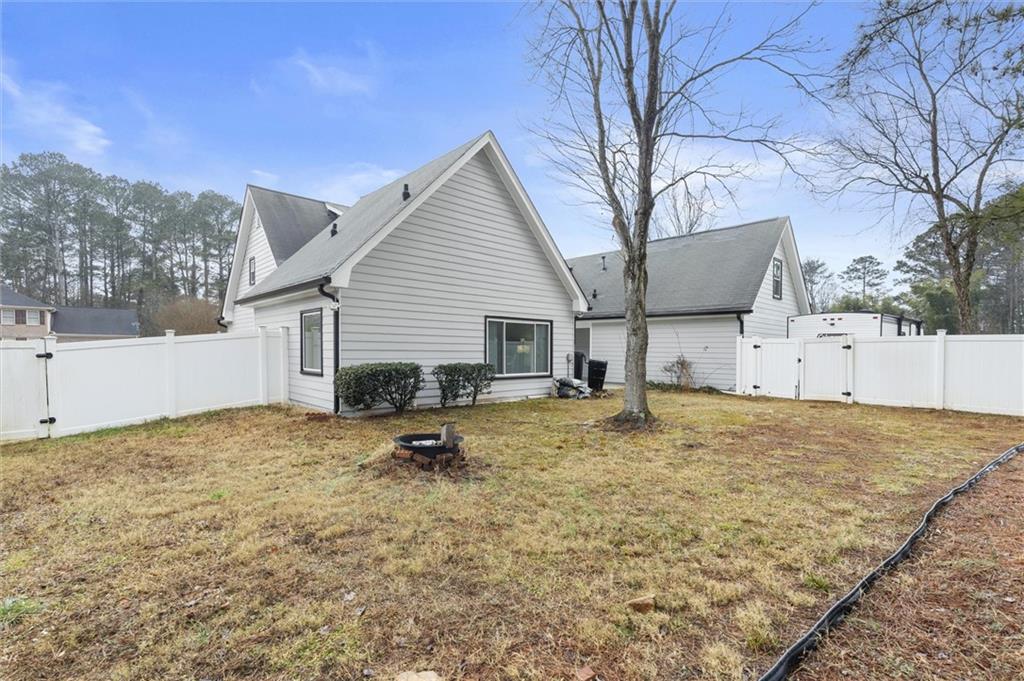 3142 Garmon Oak Court