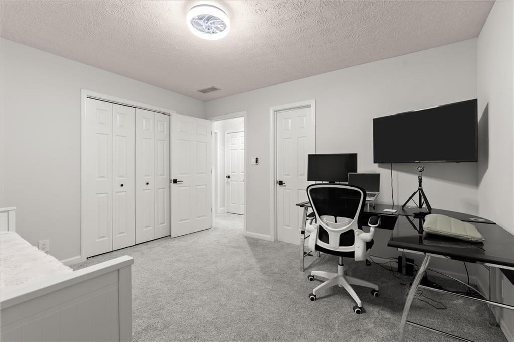 3142 Garmon Oak Court