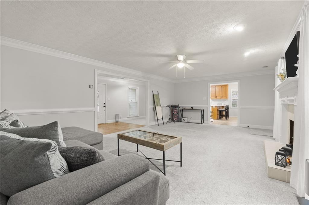 3142 Garmon Oak Court