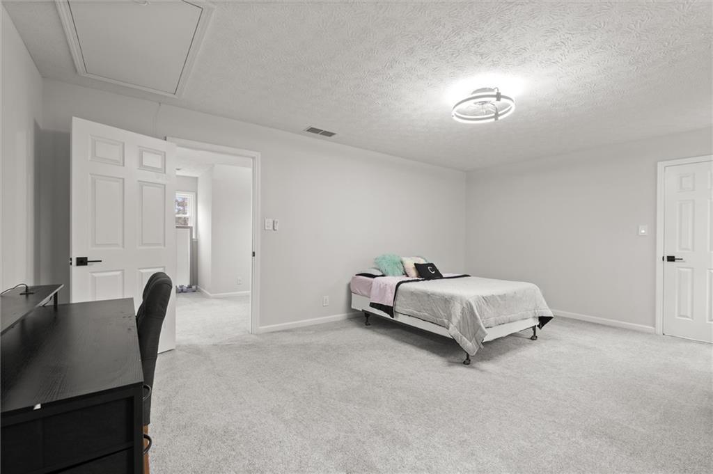 3142 Garmon Oak Court