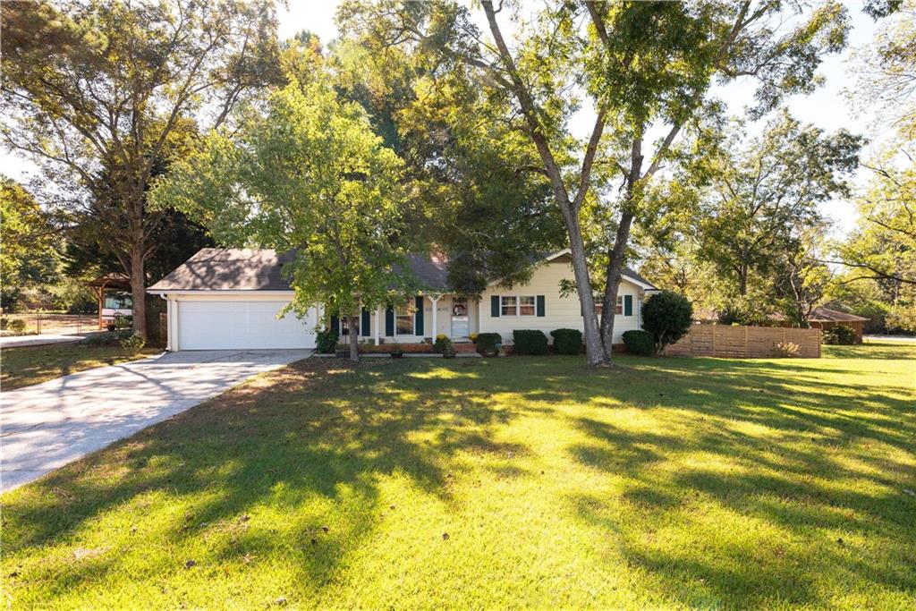 2598 Mountain View Road