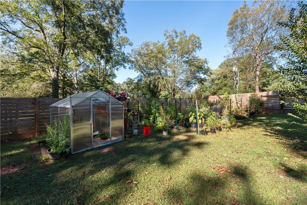 2598 Mountain View Road