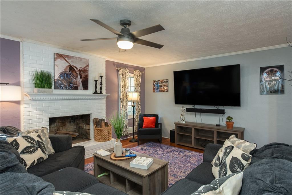 2598 Mountain View Road