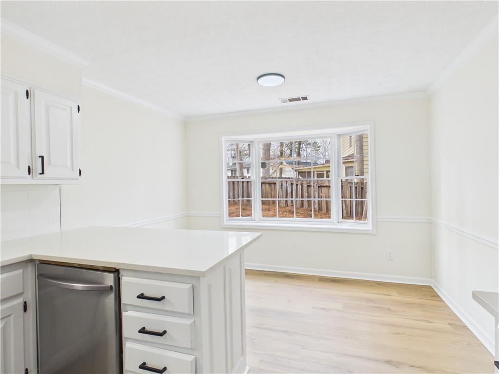 1400 Fieldgreen Overlook