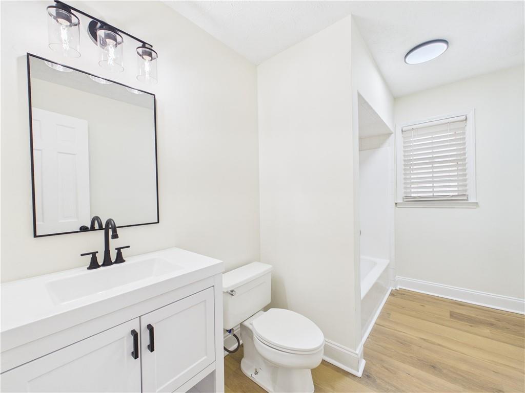 1400 Fieldgreen Overlook