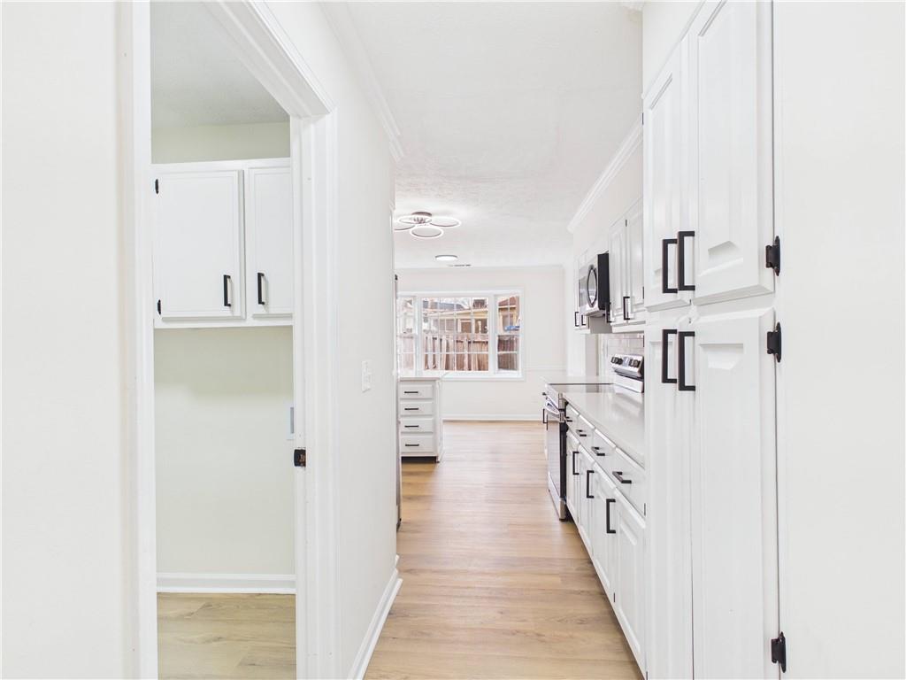 1400 Fieldgreen Overlook