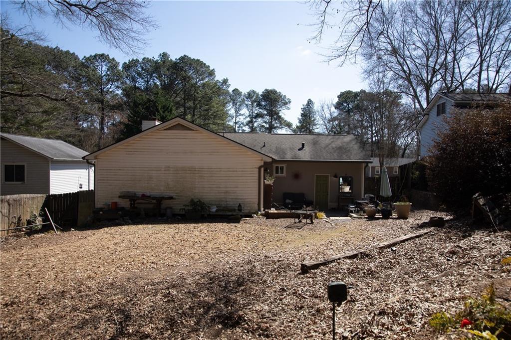1821 Rose Garden Lane