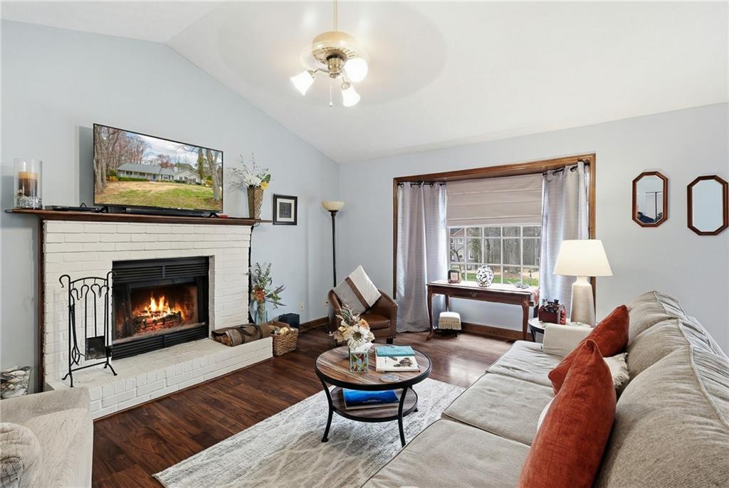 5730 Garden Walk