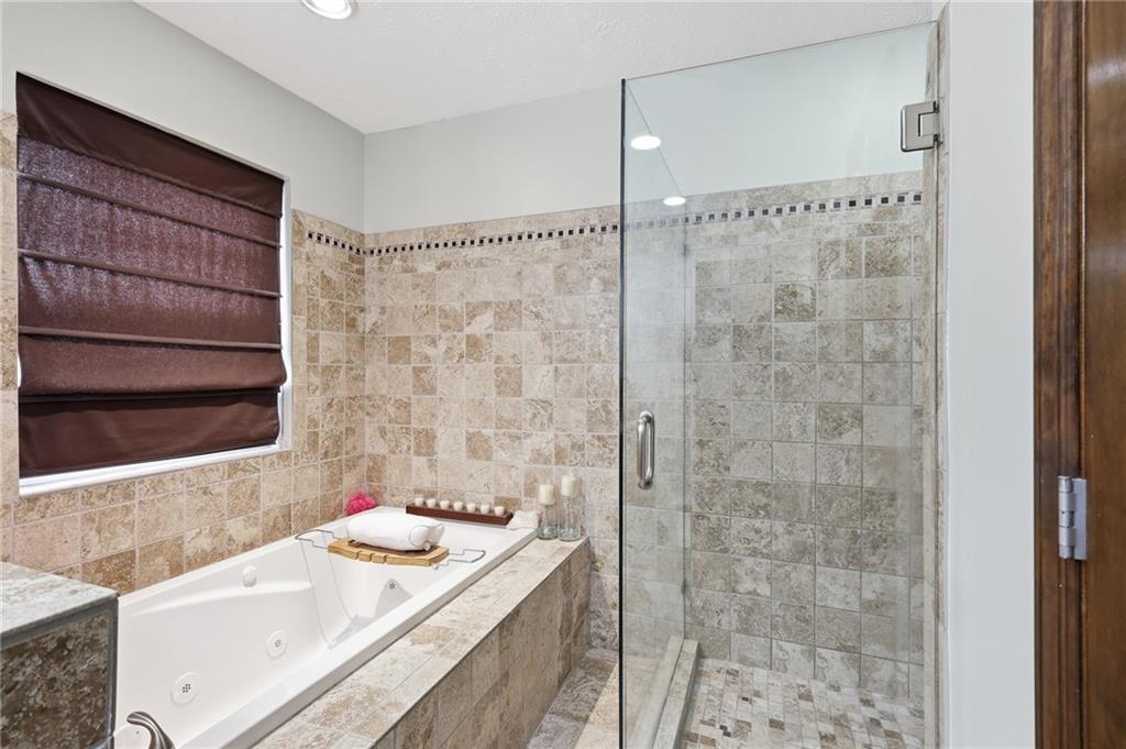 5730 Garden Walk