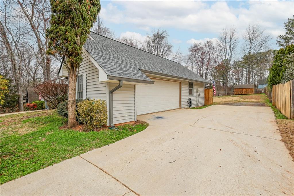 5730 Garden Walk