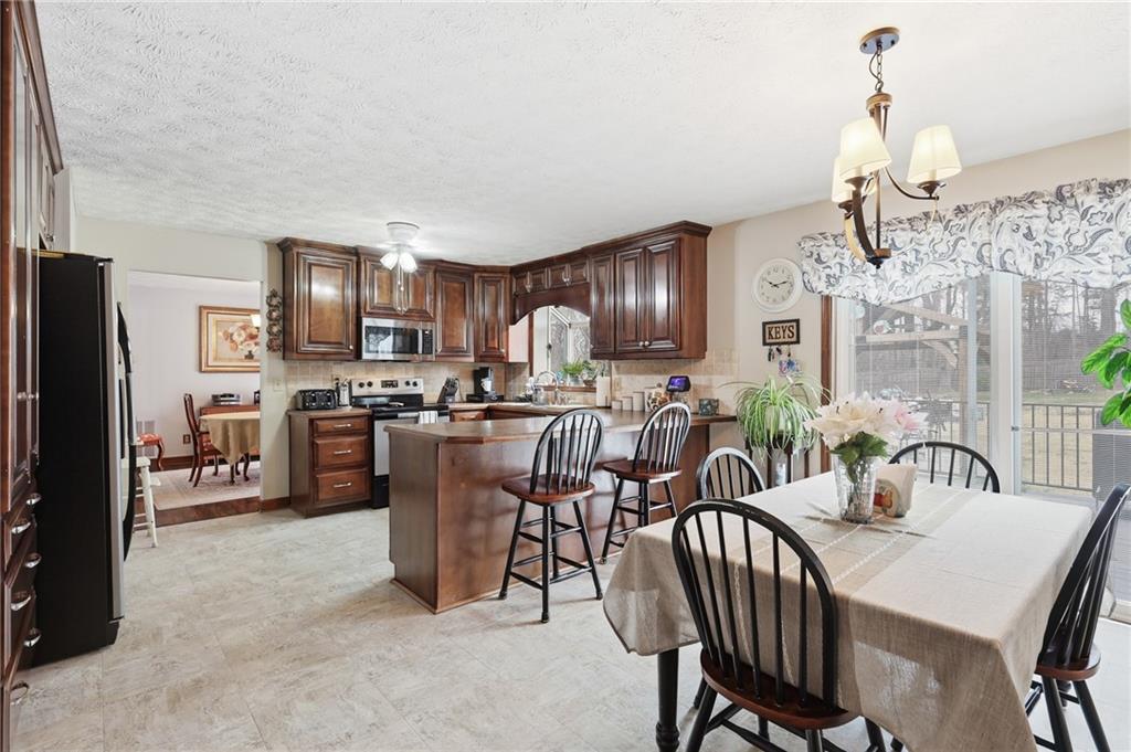 5730 Garden Walk