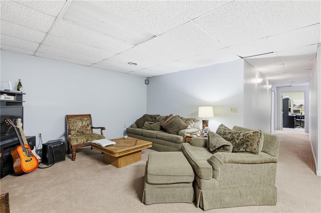 5730 Garden Walk