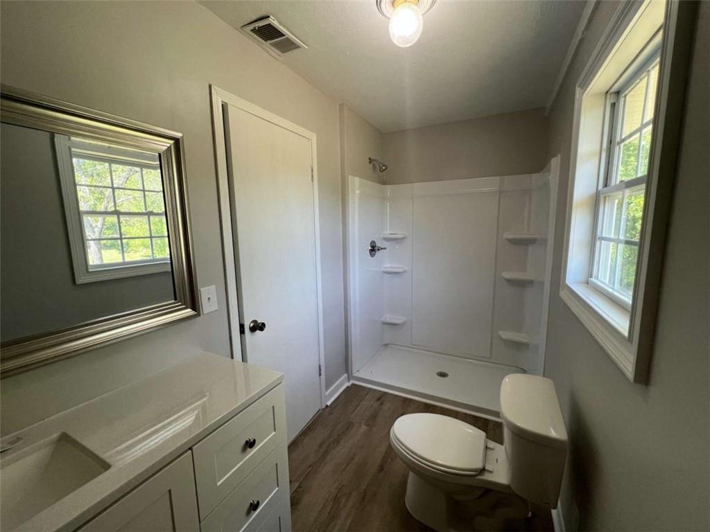 1104 Christian Circle