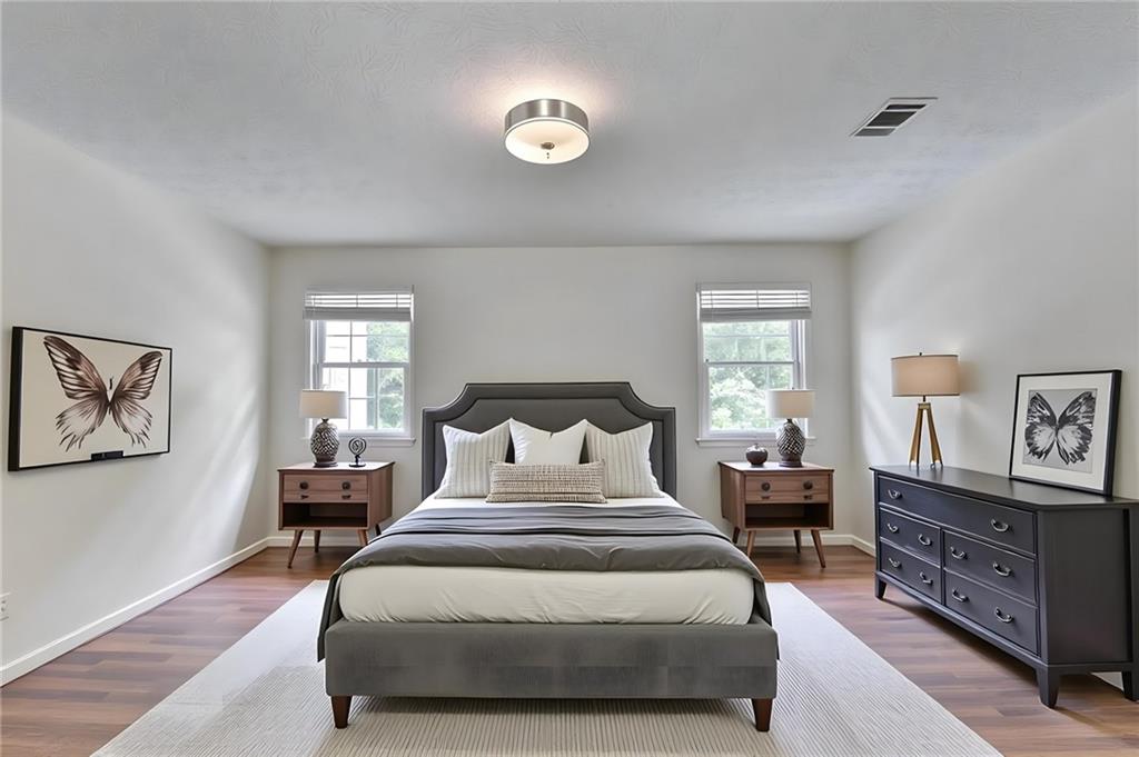 1447 Watsons Place