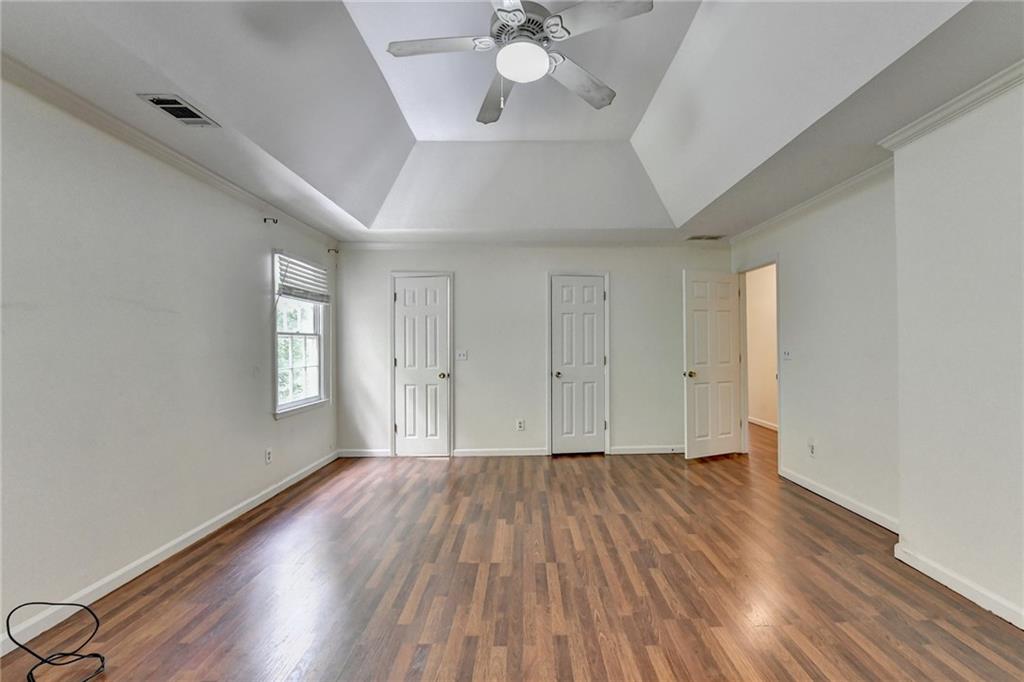 1447 Watsons Place