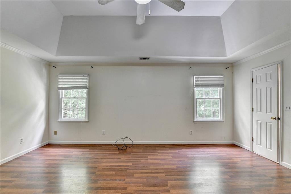 1447 Watsons Place