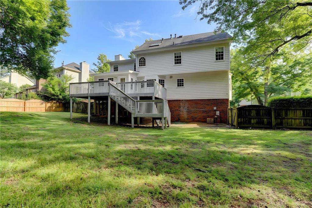 1447 Watsons Place