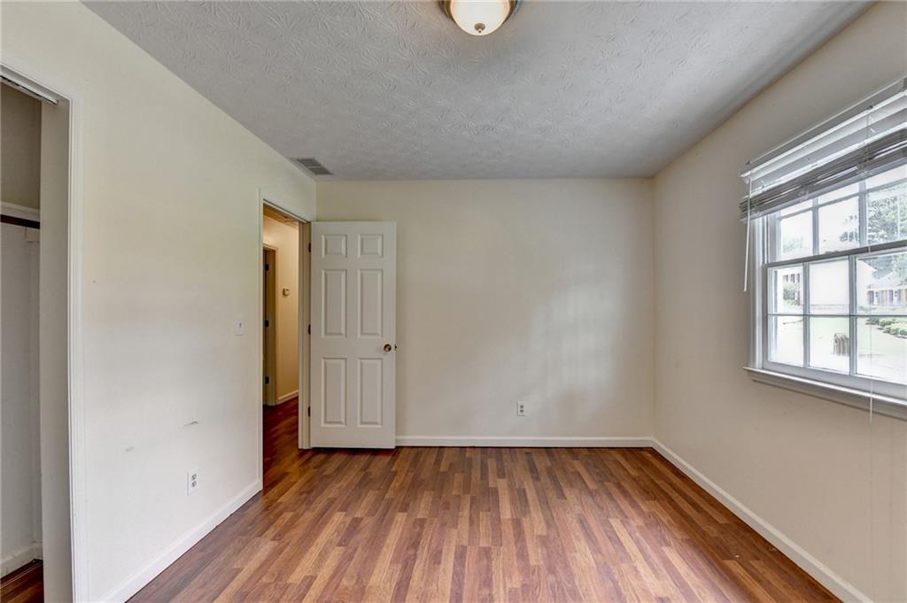 1447 Watsons Place