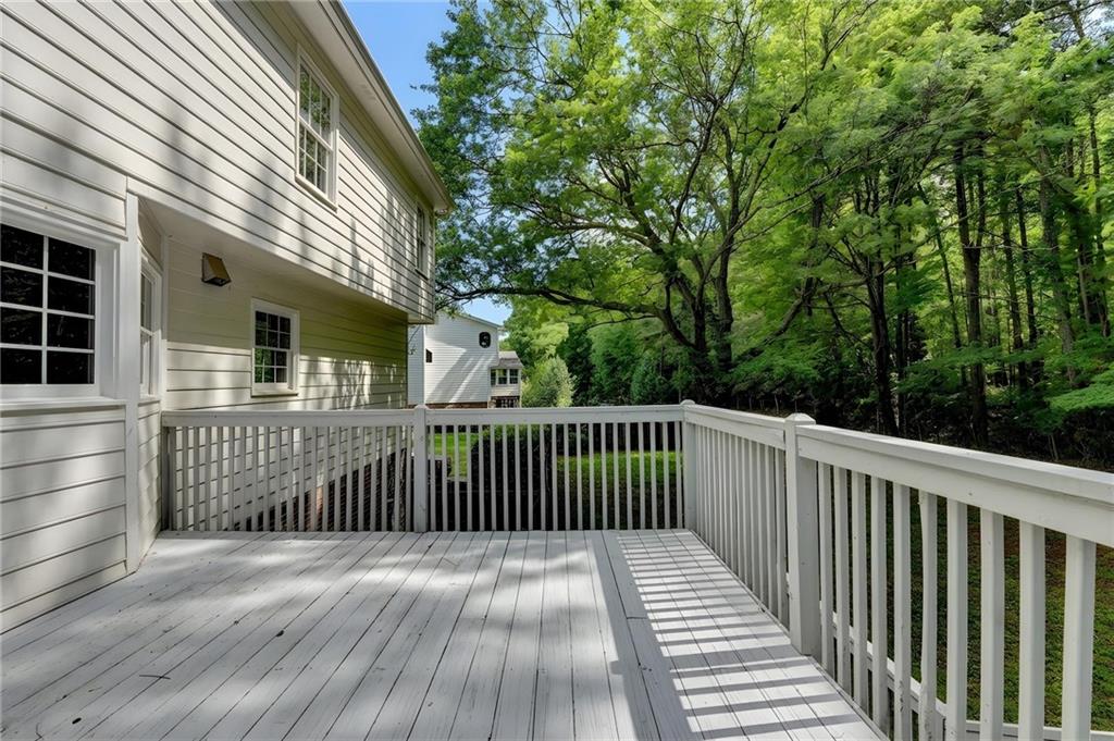 1447 Watsons Place