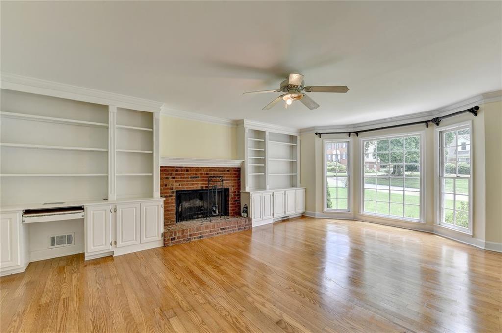 1447 Watsons Place