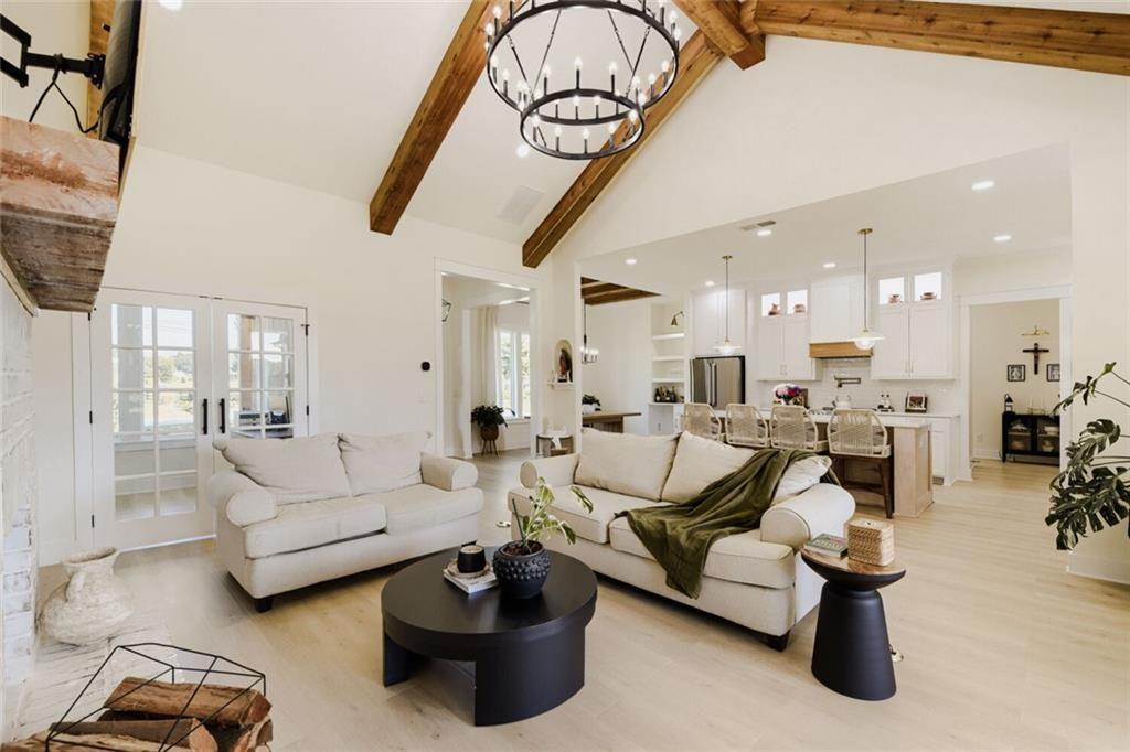 1225 Rocky Creek Road