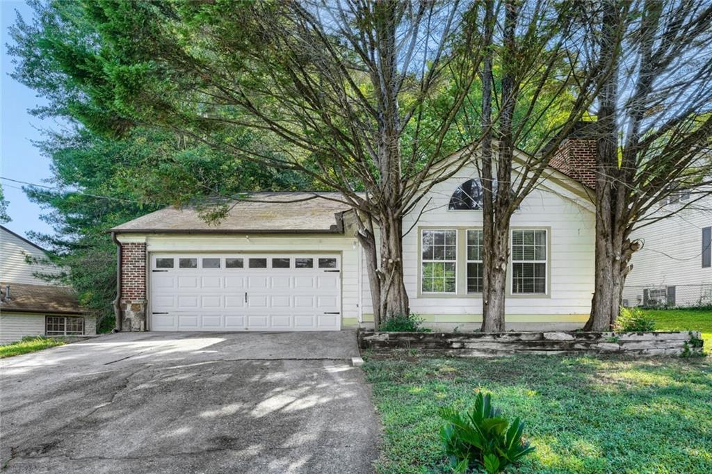 5754 Western Hills Drive