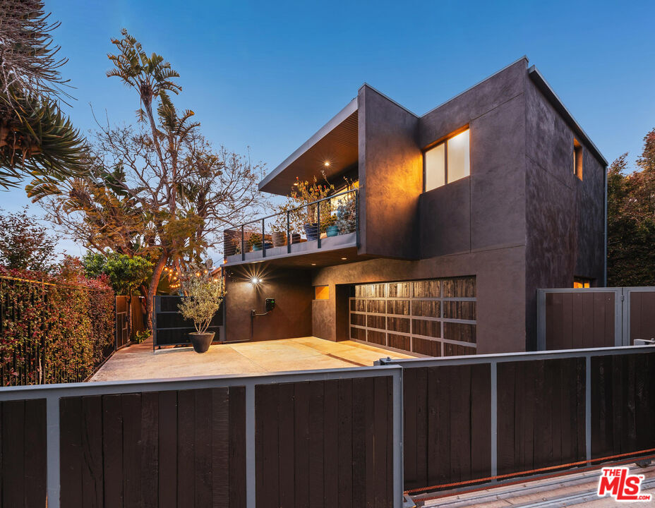 295 Mabery Rd