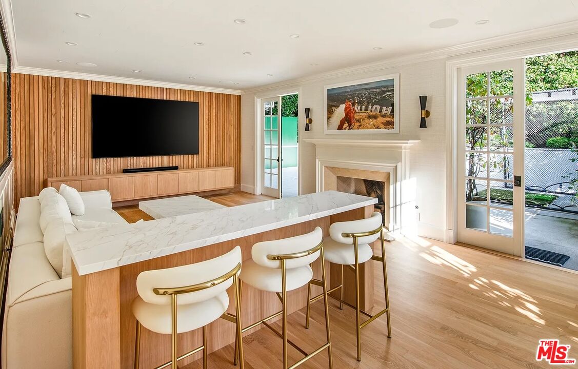 744 San Lorenzo St