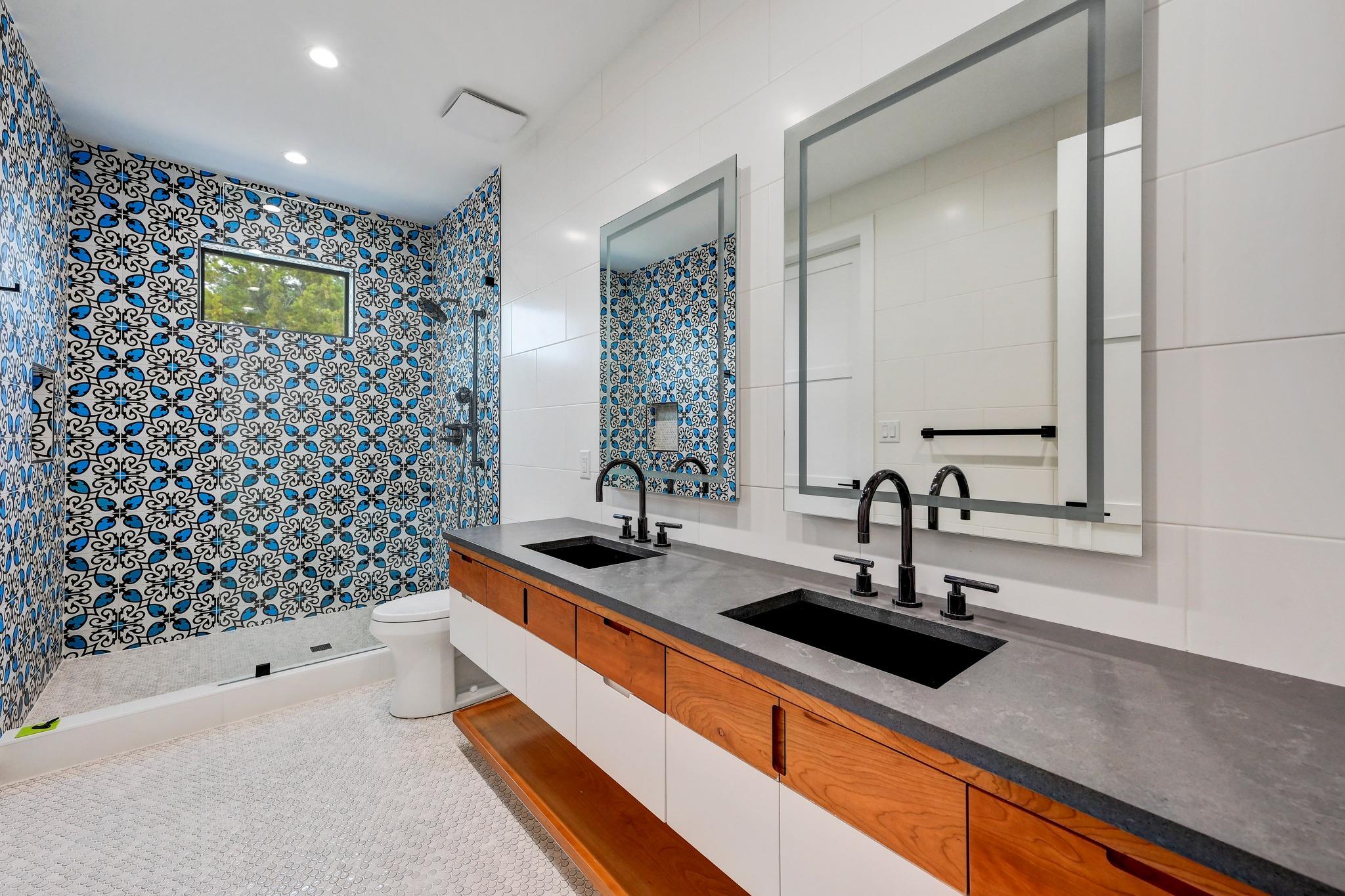 700 Rancho Grande DR