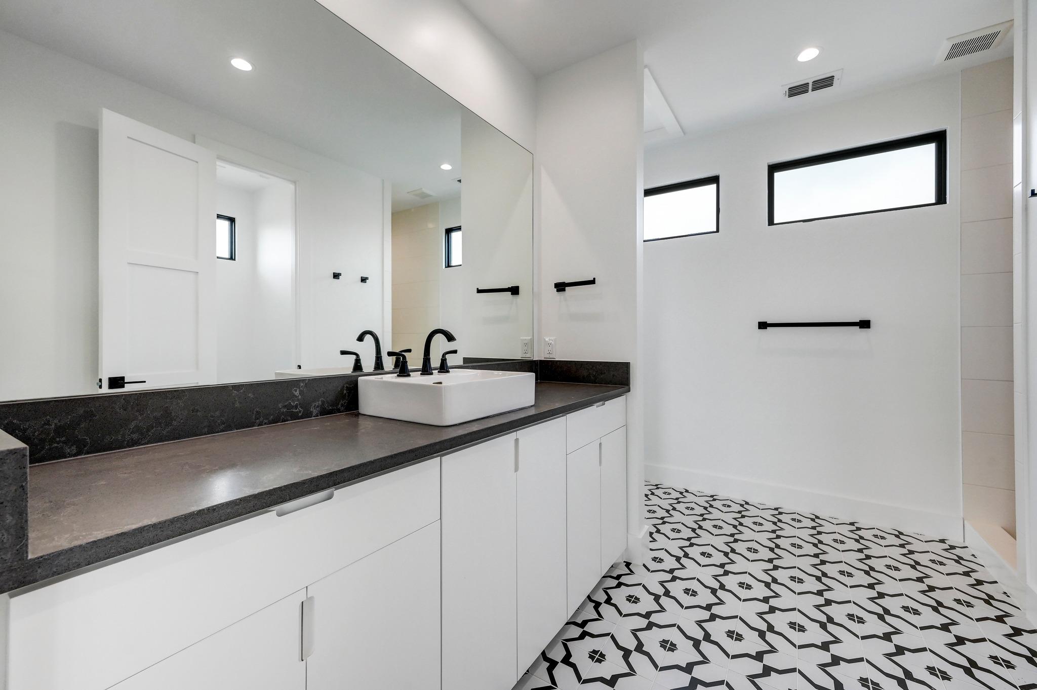 700 Rancho Grande DR