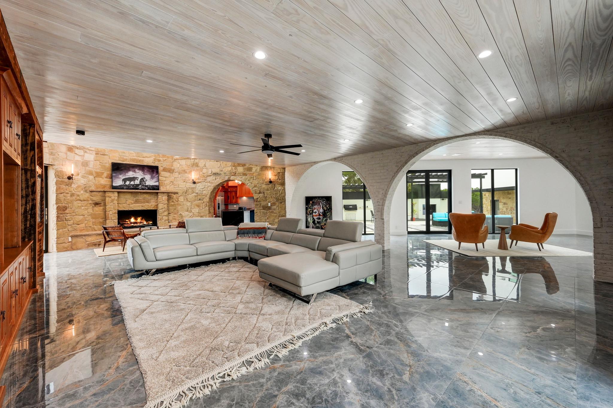 700 Rancho Grande DR