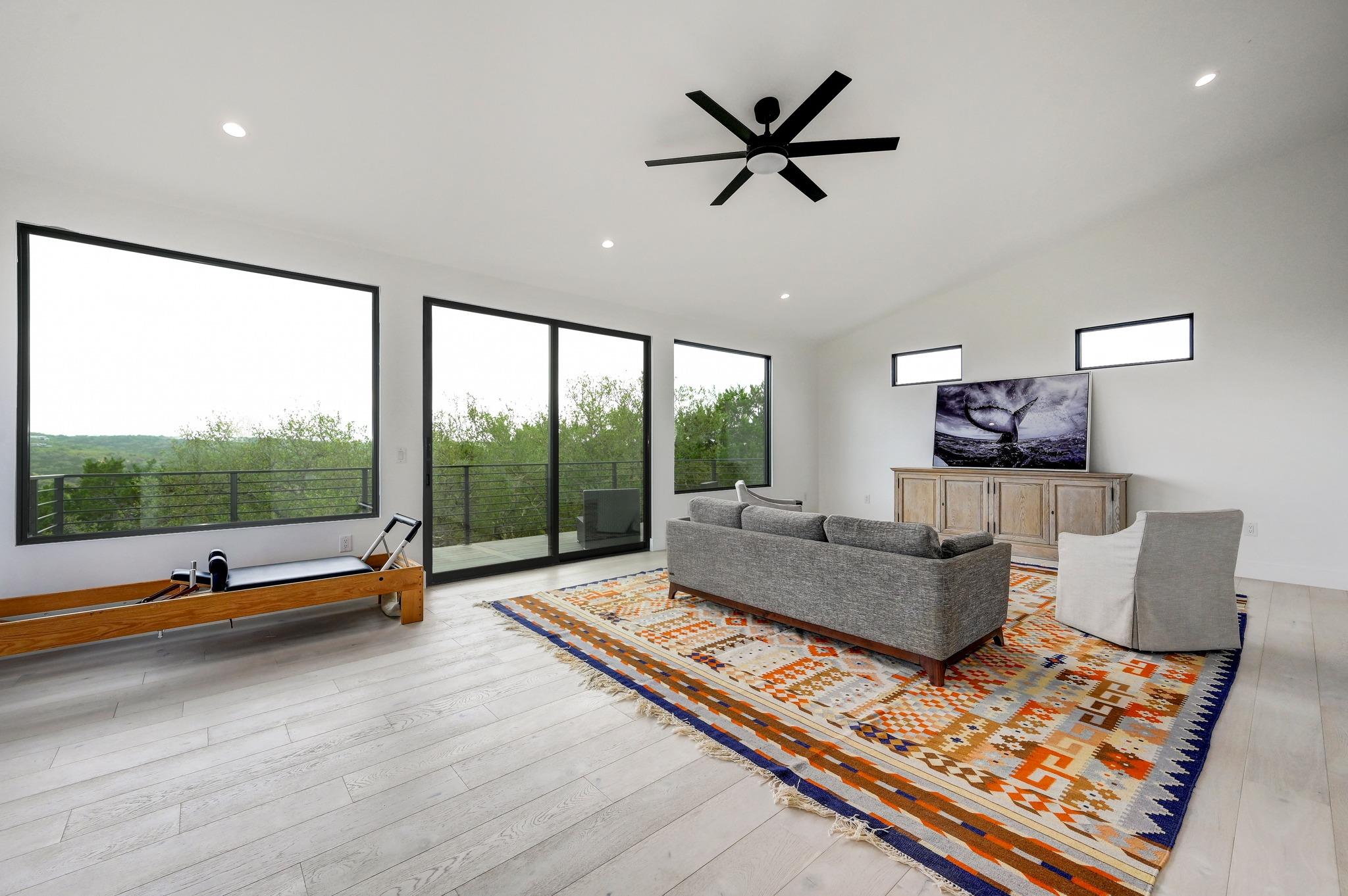 700 Rancho Grande DR