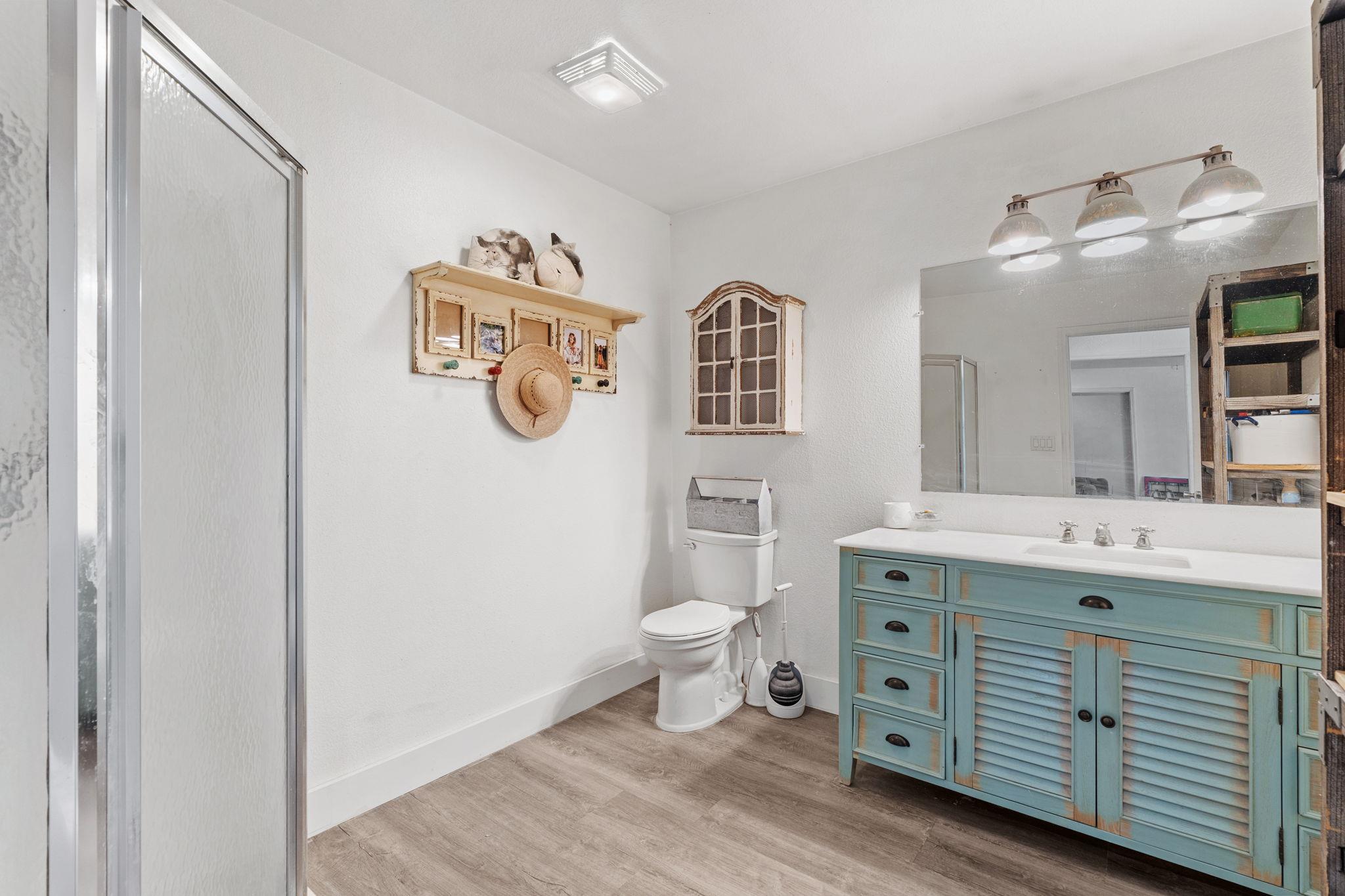 6350 Mount Sharp RD # B