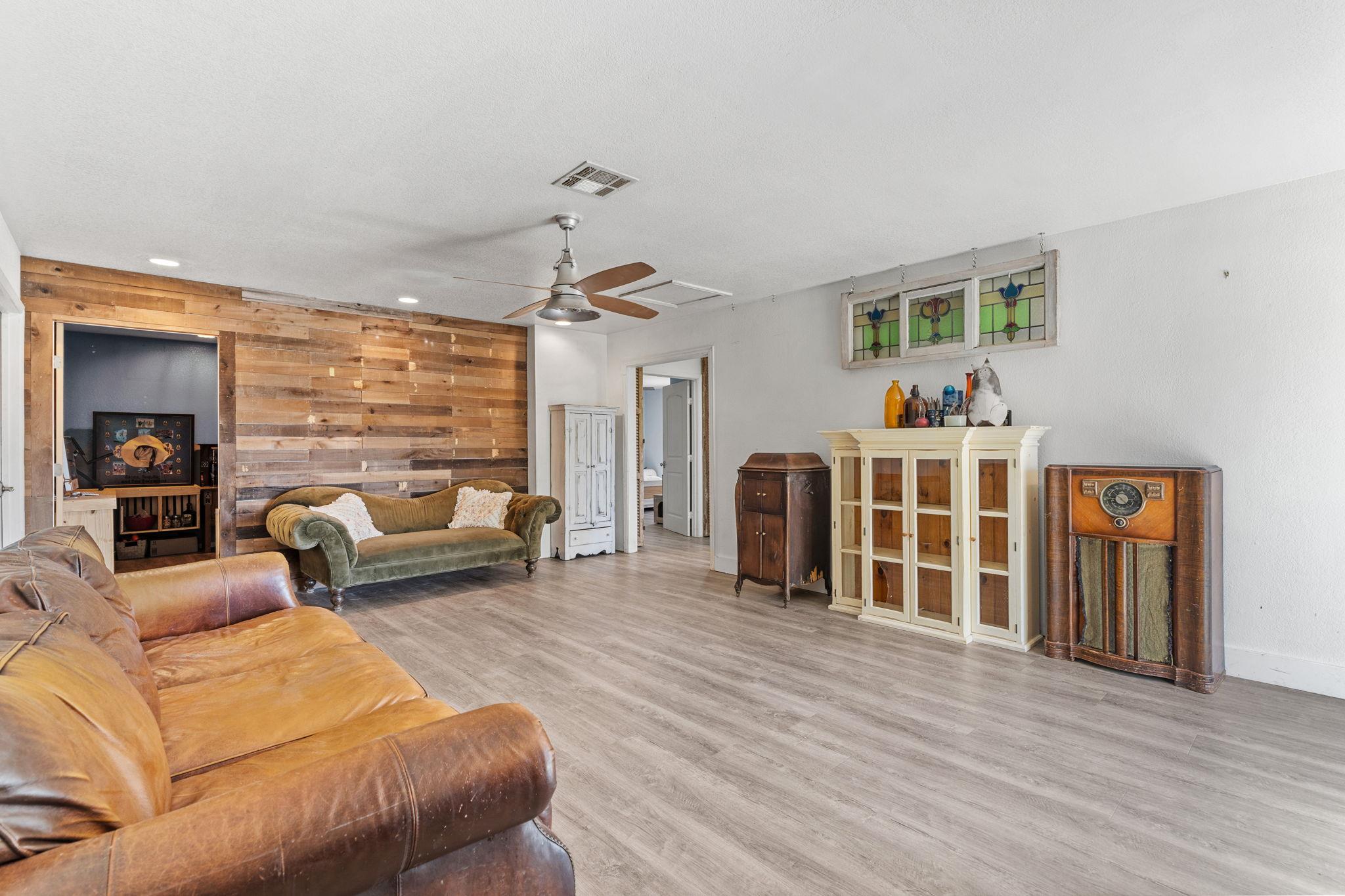 6350 Mount Sharp RD # B