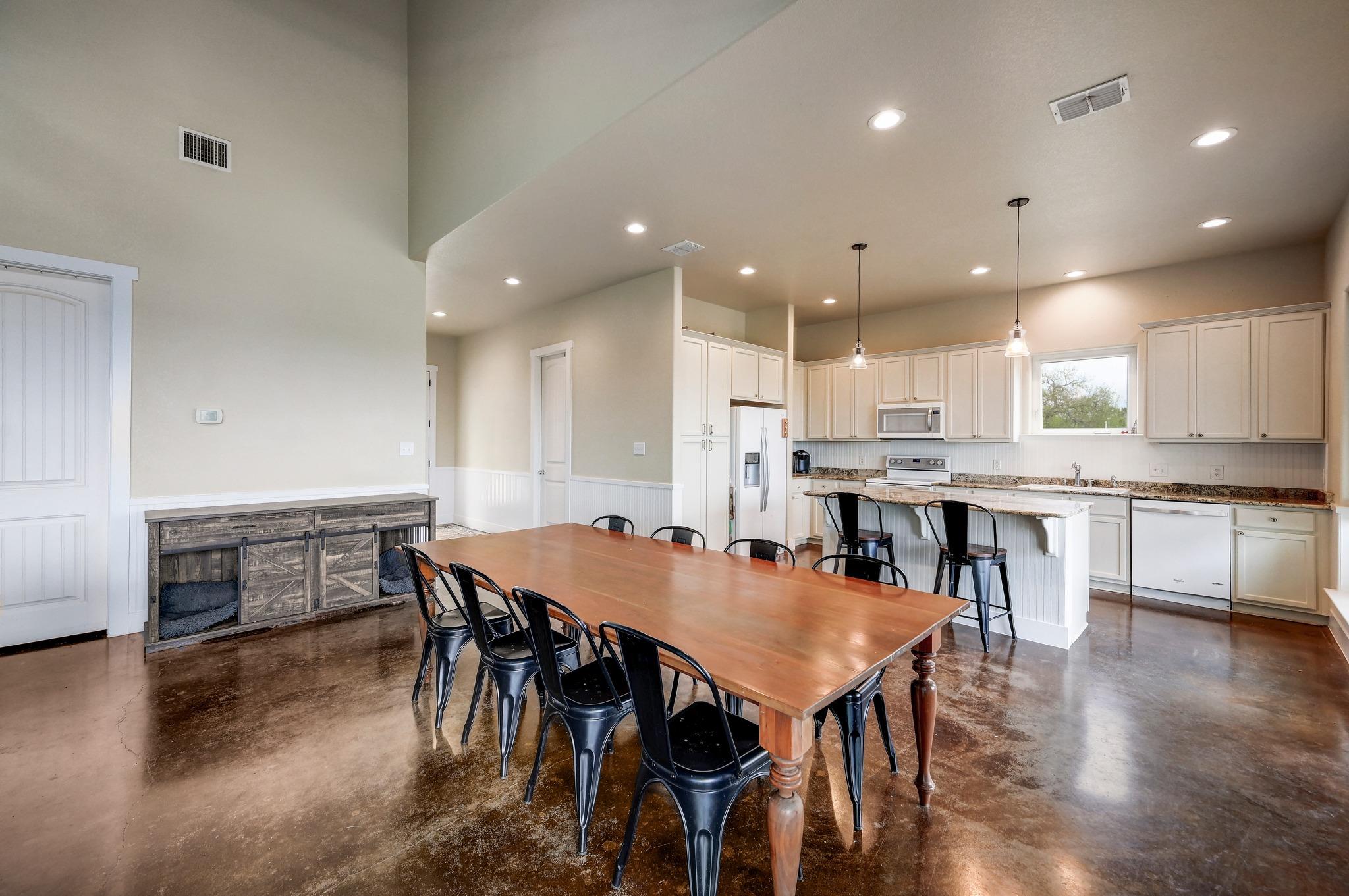 6350 Mount Sharp RD # B