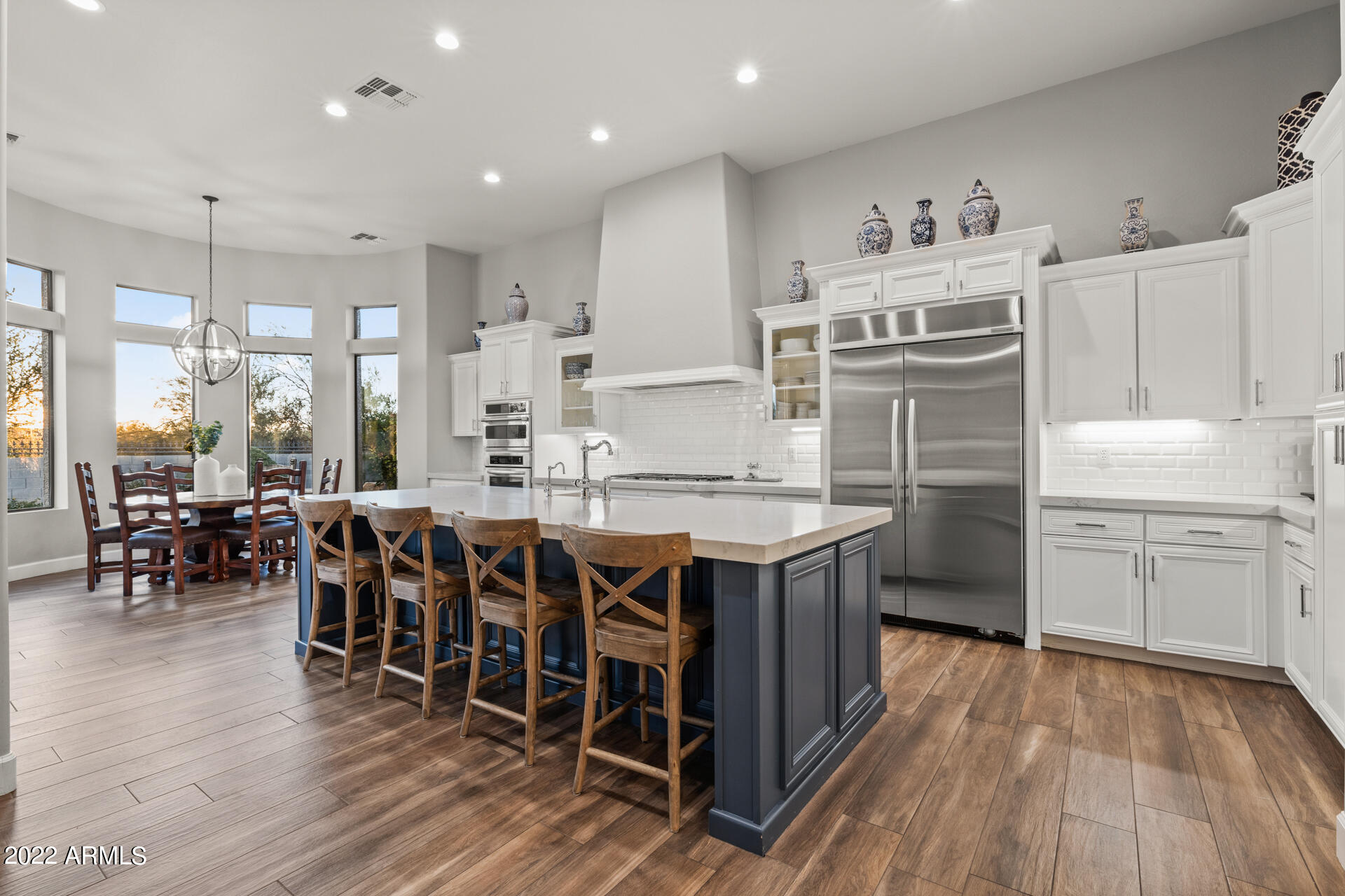 3534 N BOULDER CANYON Street