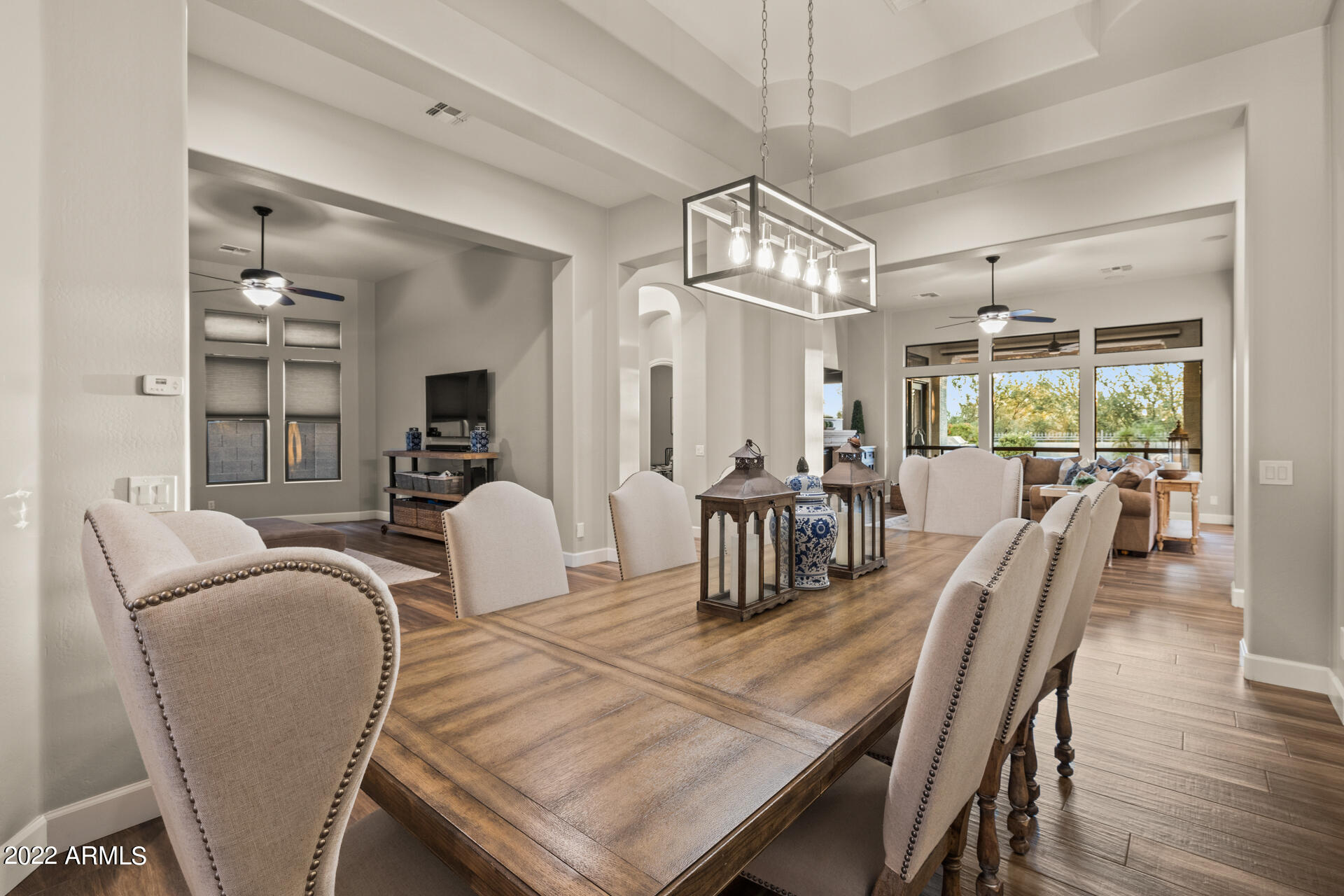 3534 N BOULDER CANYON Street