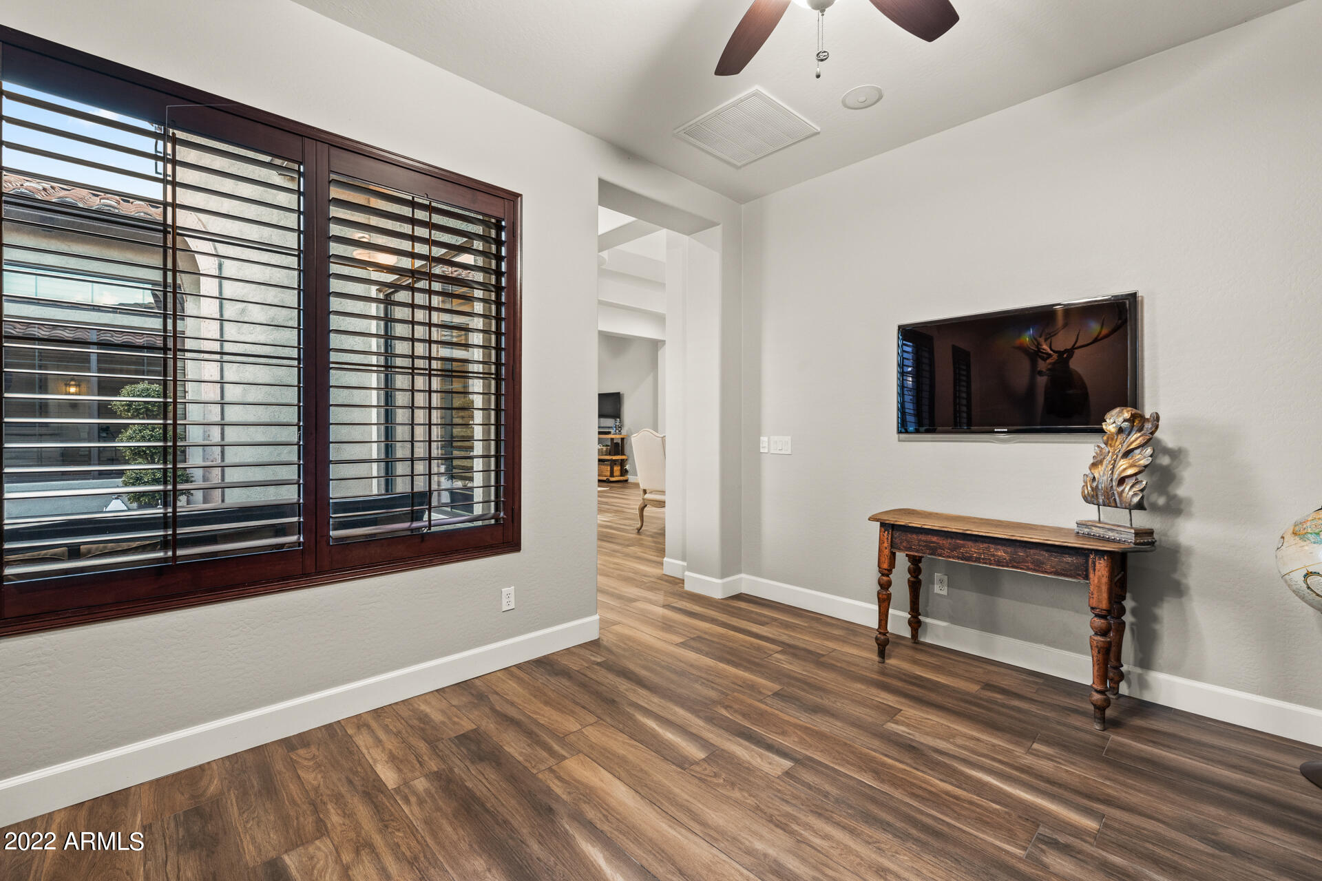 3534 N BOULDER CANYON Street