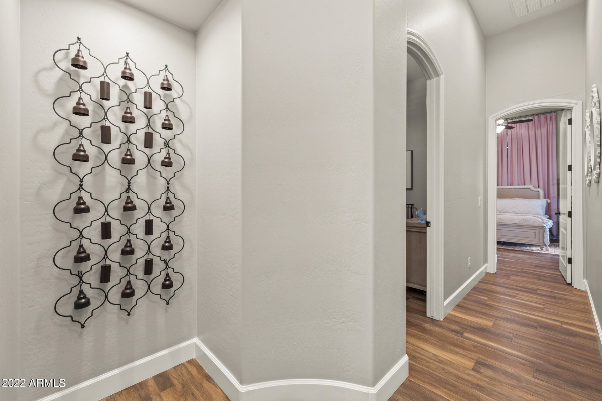 3534 N BOULDER CANYON Street