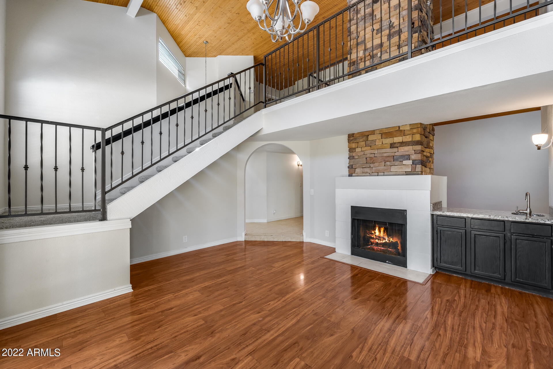 4818 E HILLERY Drive