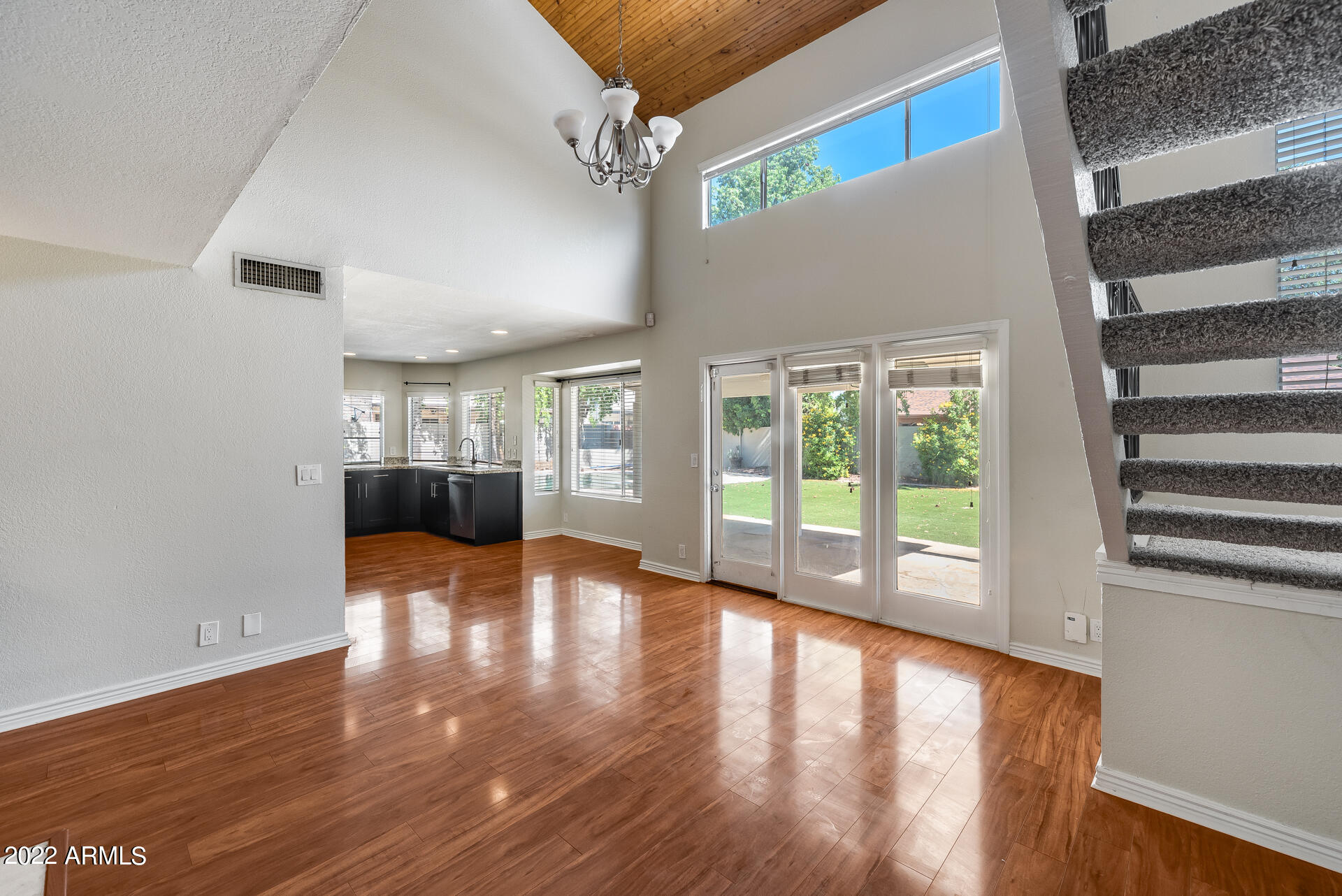 4818 E HILLERY Drive