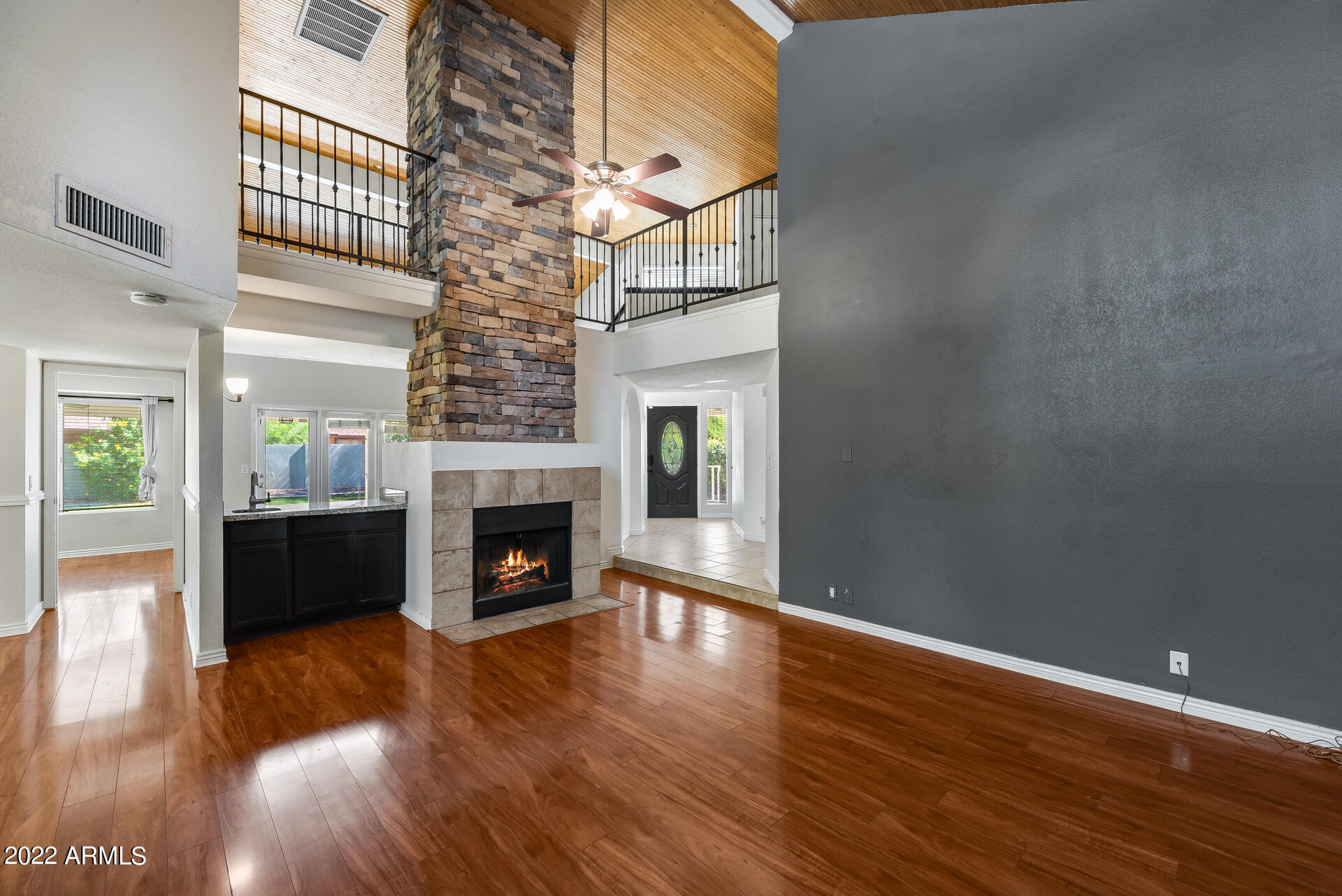 4818 E HILLERY Drive