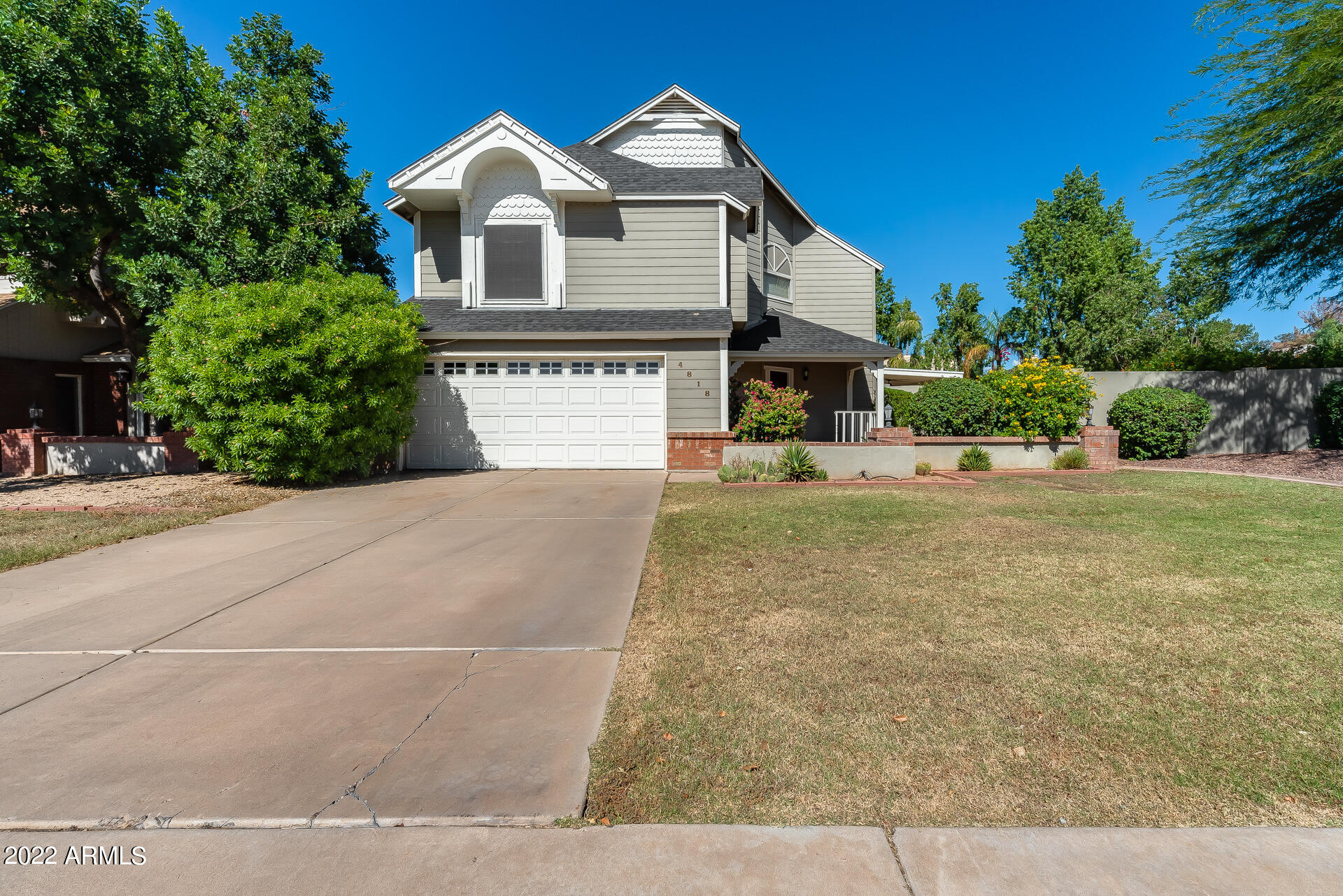 4818 E HILLERY Drive