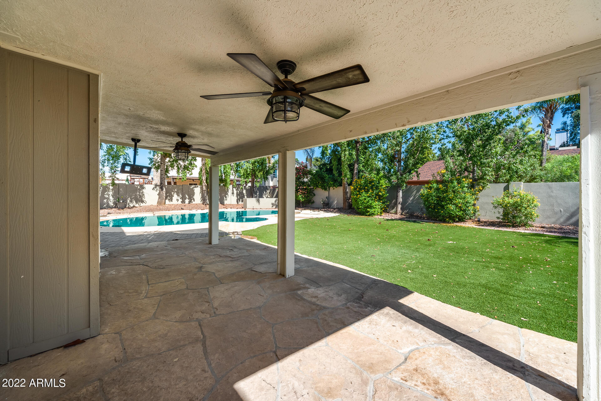 4818 E HILLERY Drive