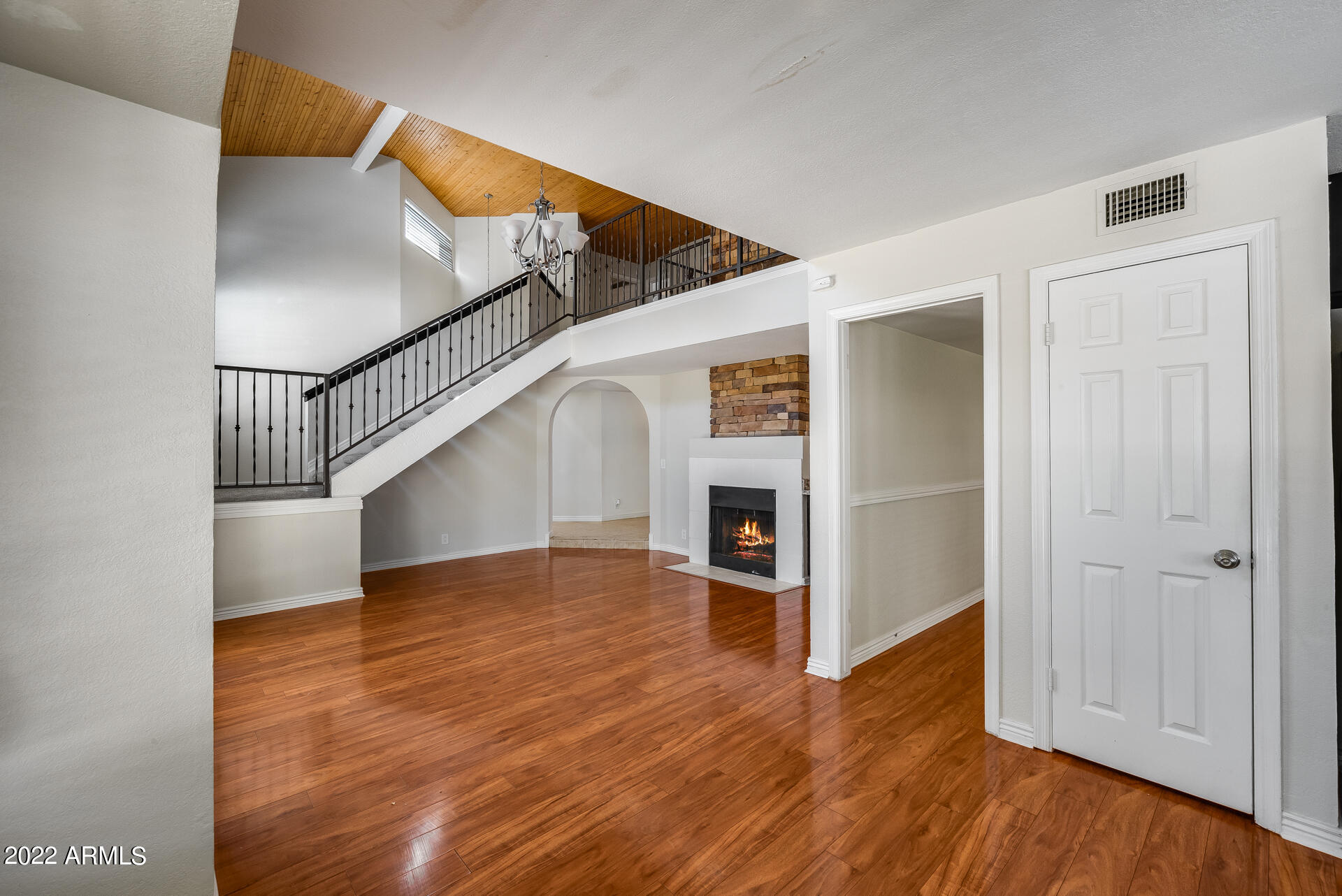 4818 E HILLERY Drive