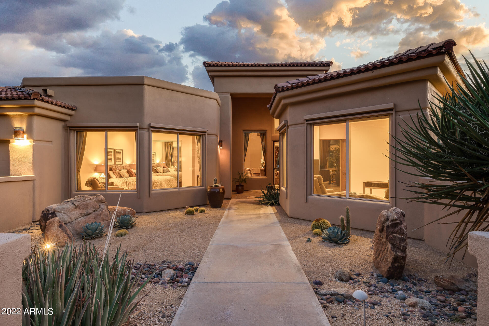 11171 E DESERT VISTA Drive