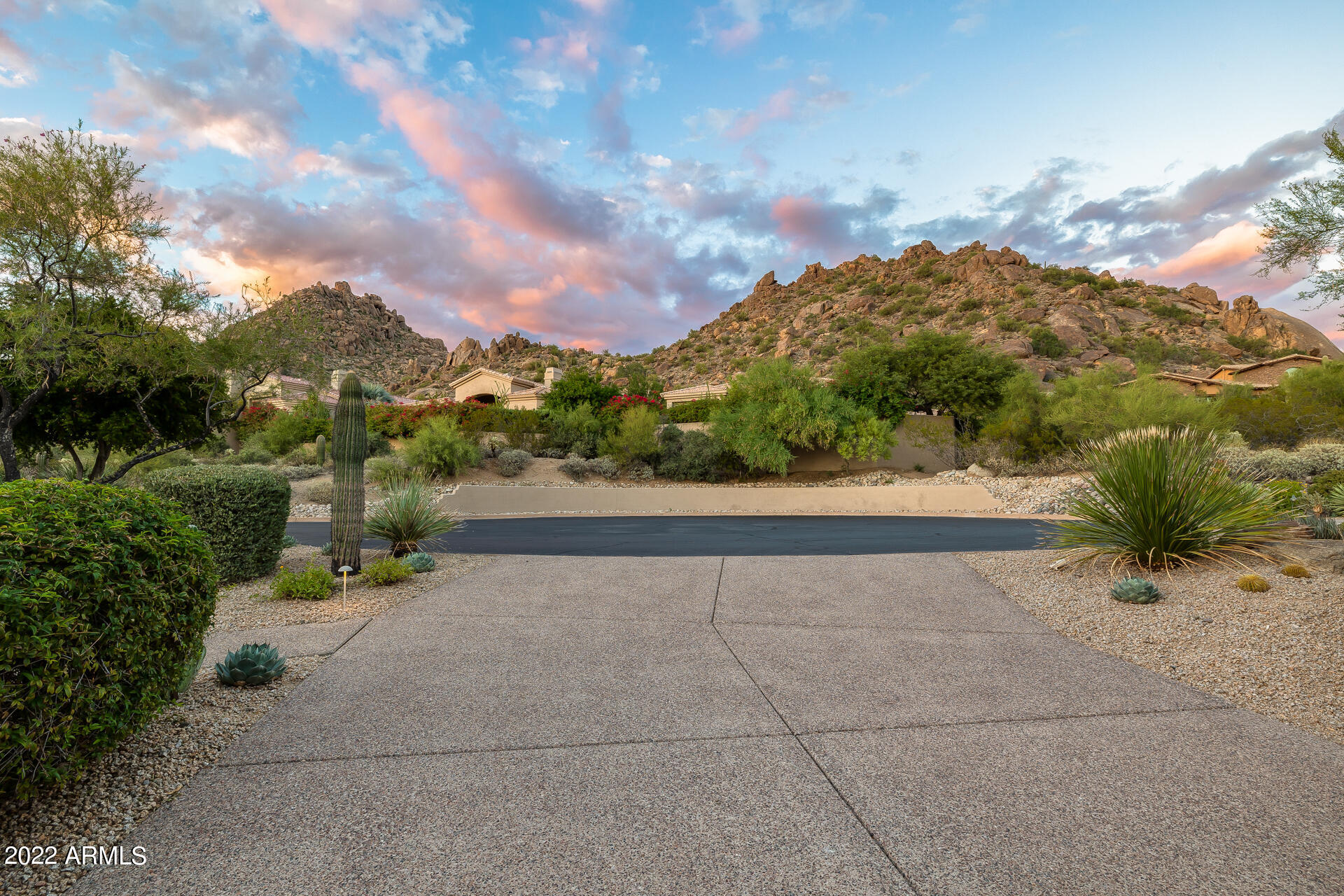 11171 E DESERT VISTA Drive