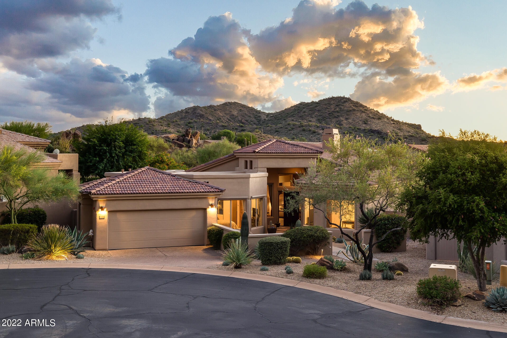 11171 E DESERT VISTA Drive